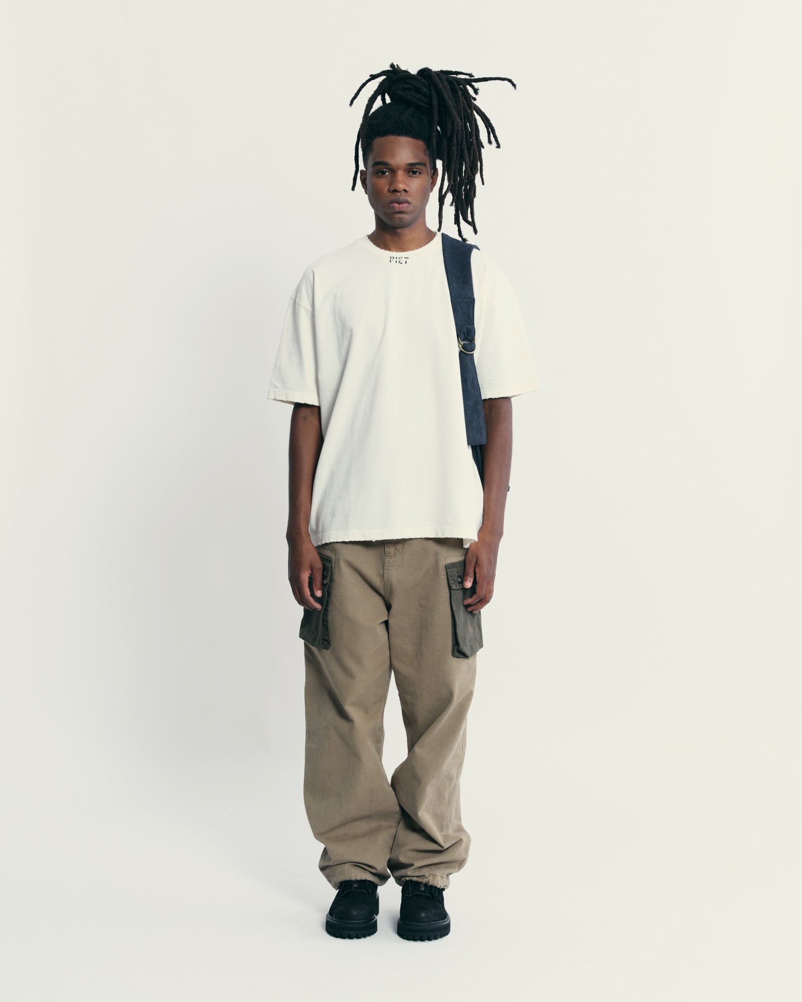 Camiseta PIET Stencil Logo - Bone White