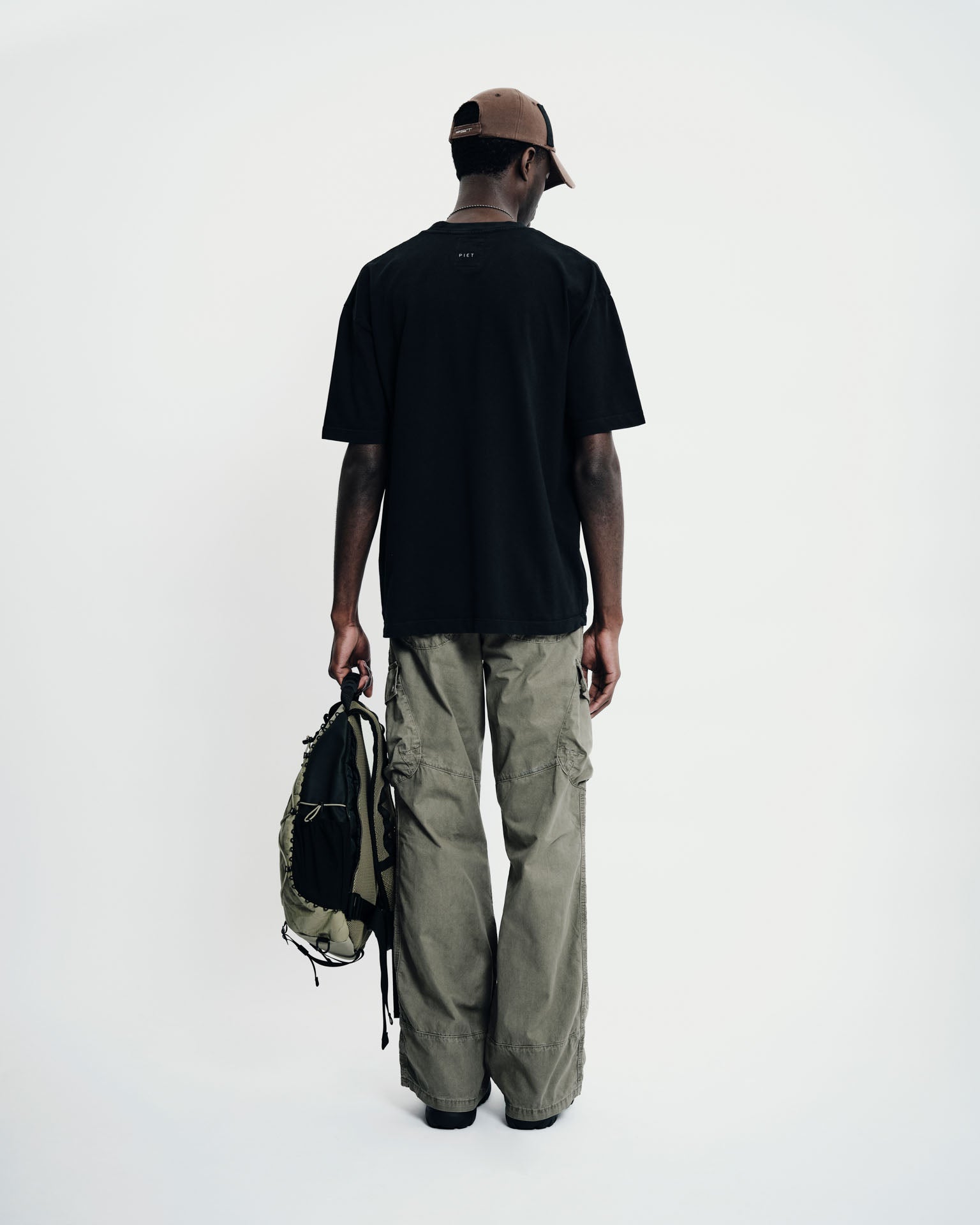 Camiseta Piet + Oakley Nano Logo - Preta