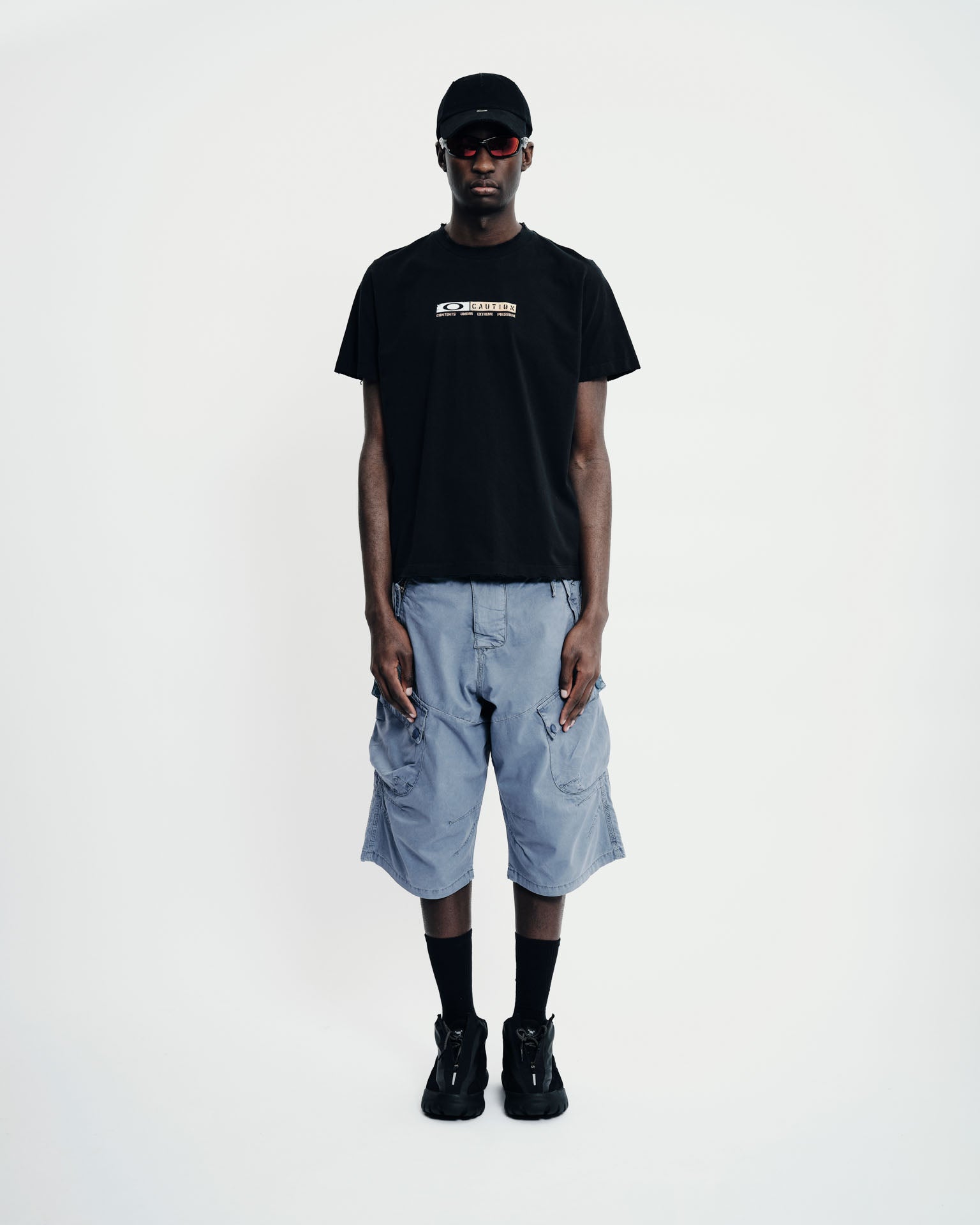 Camiseta Piet + Oakley Caution  - Vintage Black