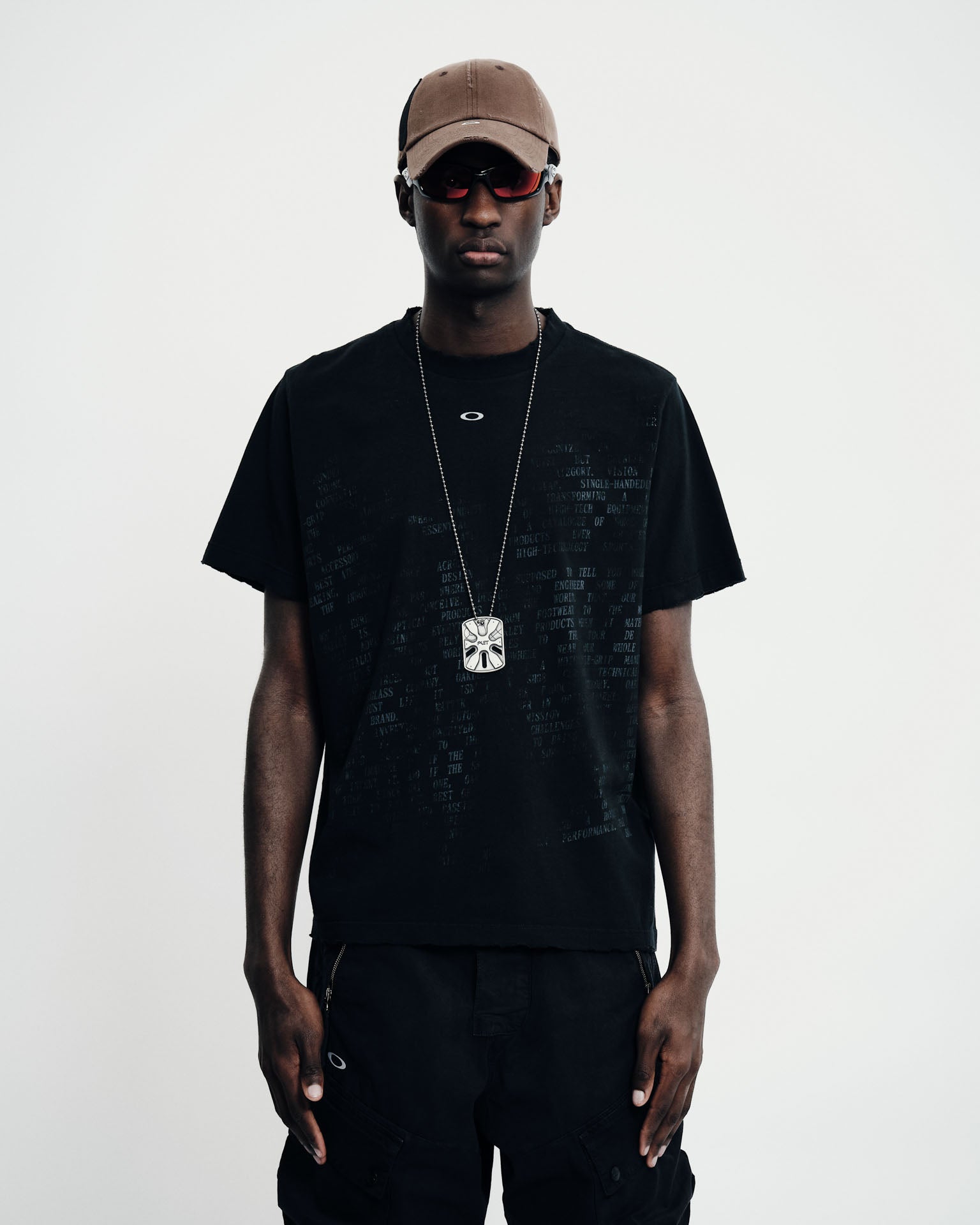 Camiseta Piet + Oakley Manifest  - Vintage Black